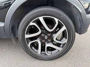 Renault Captur thumbnail