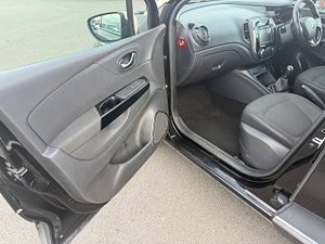 Renault Captur thumbnail