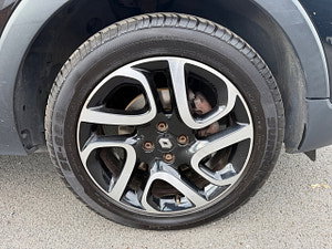 Renault Captur thumbnail