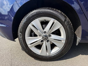 Volkswagen Golf thumbnail