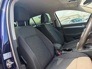Volkswagen Golf thumbnail