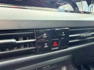 Volkswagen Golf thumbnail