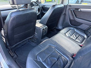 Volkswagen Passat thumbnail
