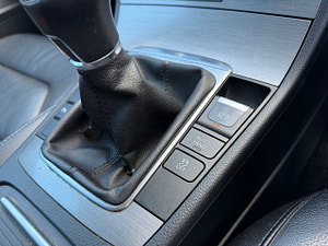 Volkswagen Passat thumbnail