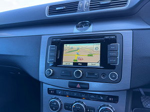 Volkswagen Passat thumbnail