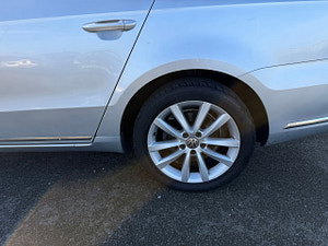 Volkswagen Passat thumbnail