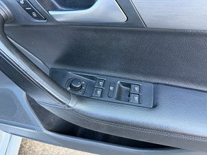 Volkswagen Passat thumbnail