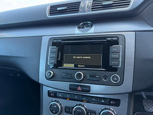 Volkswagen Passat thumbnail