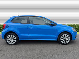Volkswagen Polo thumbnail