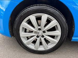 Volkswagen Polo thumbnail