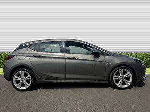 Vauxhall Astra thumbnail