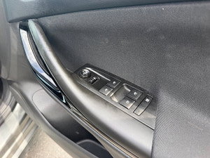 Vauxhall Astra thumbnail