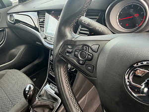 Vauxhall Astra thumbnail
