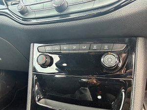 Vauxhall Astra thumbnail