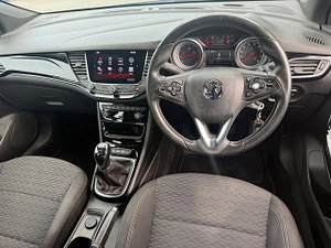 Vauxhall Astra thumbnail