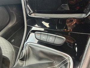 Vauxhall Astra thumbnail