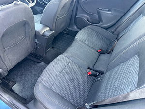 Vauxhall Astra thumbnail