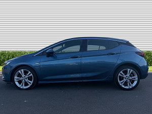 Vauxhall Astra thumbnail