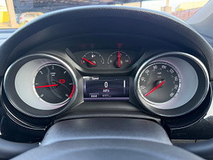 Vauxhall Astra thumbnail