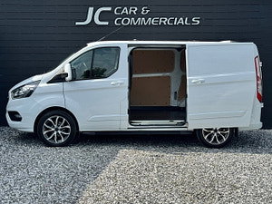 Ford Transit Custom thumbnail