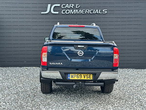 Nissan Navara thumbnail