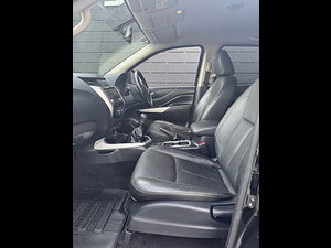 Nissan Navara thumbnail