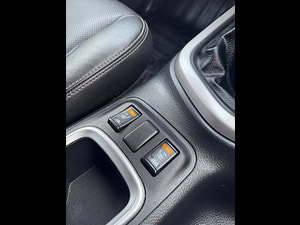 Nissan Navara thumbnail
