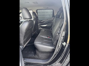 Nissan Navara thumbnail