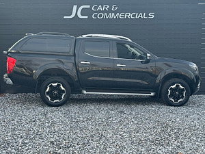 Nissan Navara thumbnail