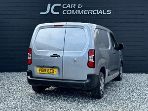 Peugeot Partner thumbnail