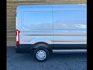 Ford Transit thumbnail