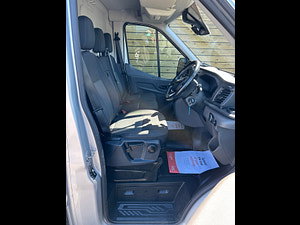 Ford Transit thumbnail