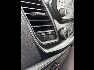 Ford Transit thumbnail