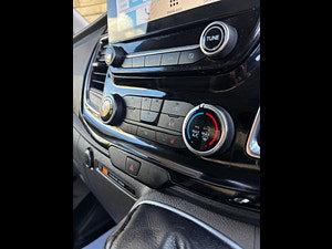 Ford Transit Custom thumbnail