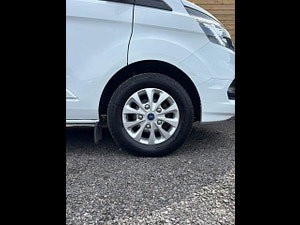 Ford Transit Custom thumbnail