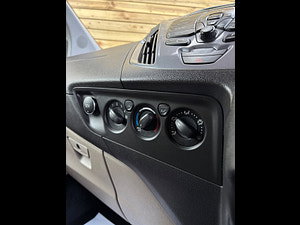 Ford Transit Custom thumbnail