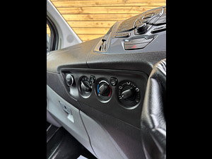Ford Transit Custom thumbnail