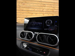 Mercedes-Benz X Class thumbnail