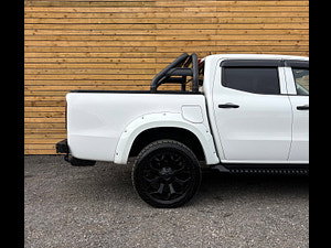 Mercedes-Benz X Class thumbnail