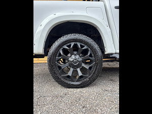 Mercedes-Benz X Class thumbnail