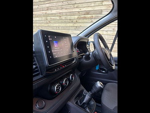 Renault Trafic thumbnail