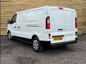 Renault Trafic thumbnail