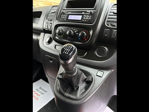 Renault Trafic thumbnail