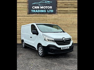 Renault Trafic thumbnail