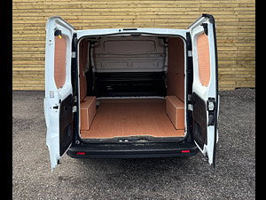 Renault Trafic thumbnail