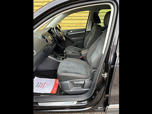 Volkswagen Tiguan thumbnail