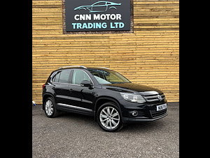 Volkswagen Tiguan thumbnail