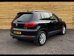 Volkswagen Tiguan thumbnail
