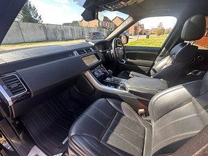 Land Rover Range Rover Sport thumbnail
