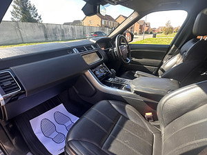 Land Rover Range Rover Sport thumbnail